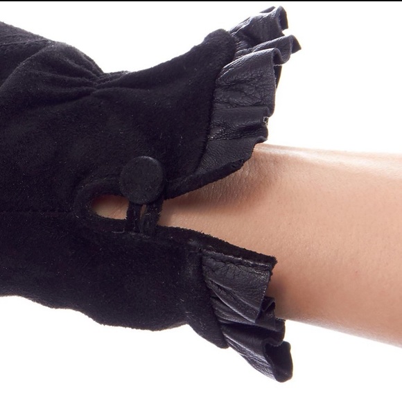 Sensational Suede Fleece Lined Gloves with Leather Ruffle - Picture 4 of 5
